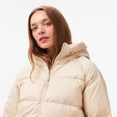  Converse Kadın Kapüşonlu Krem Şişme Mont