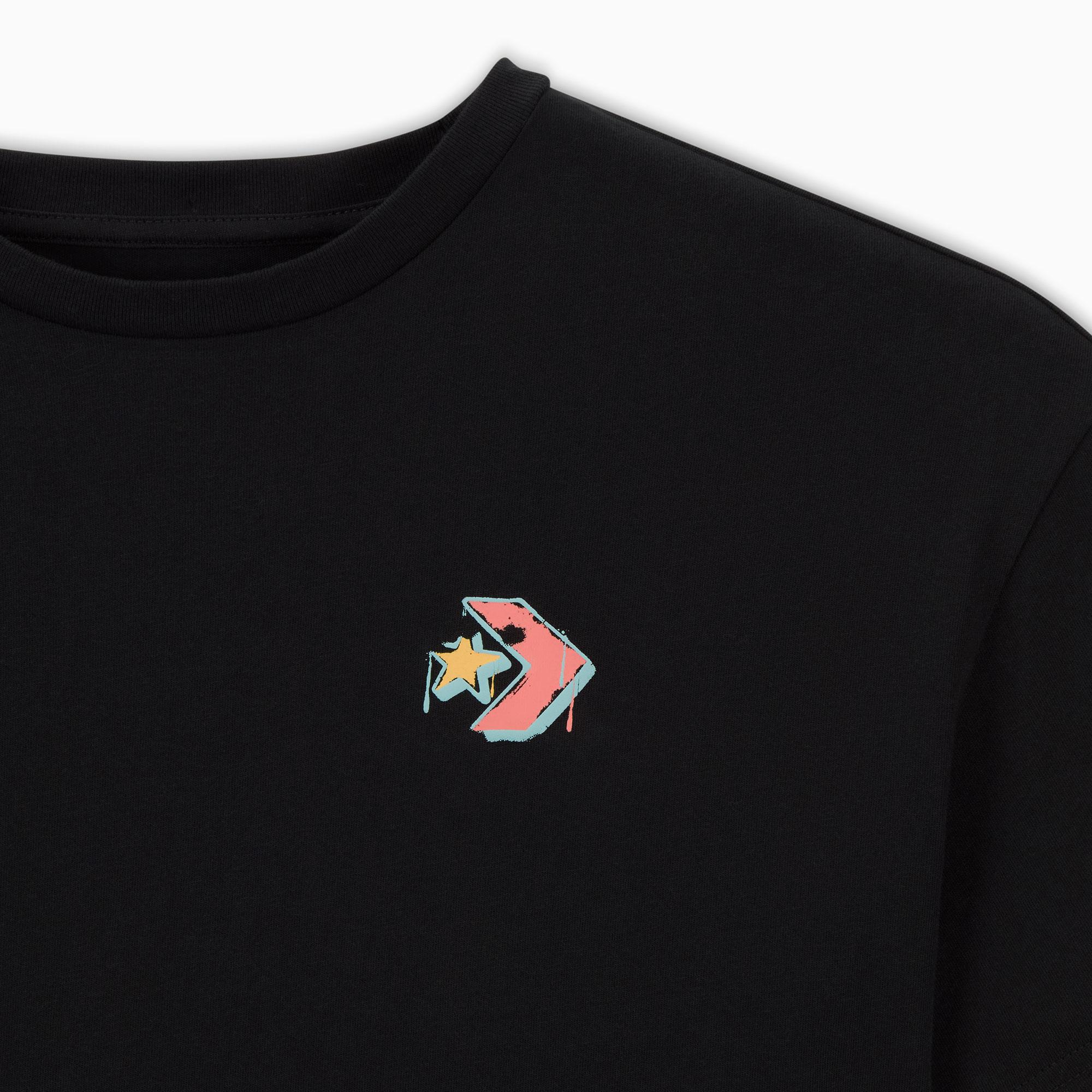 Converse Kadın Oversized Fit Grafik Baskılı Siyah T-Shirt