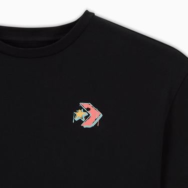  Converse Kadın Oversized Fit Grafik Baskılı Siyah T-Shirt