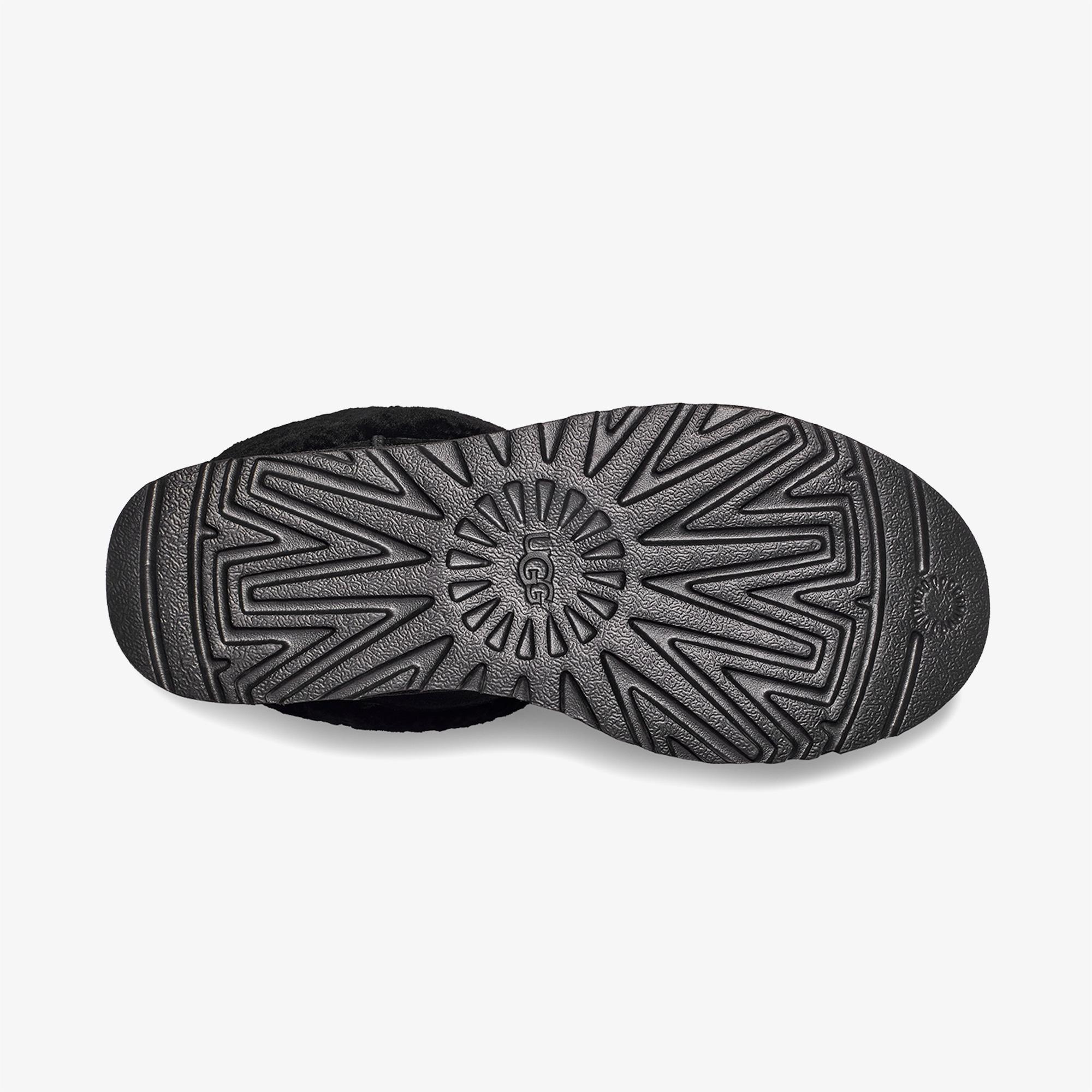 UGG Classic Ultra Mini Maxi Curly Kadın Siyah Bot