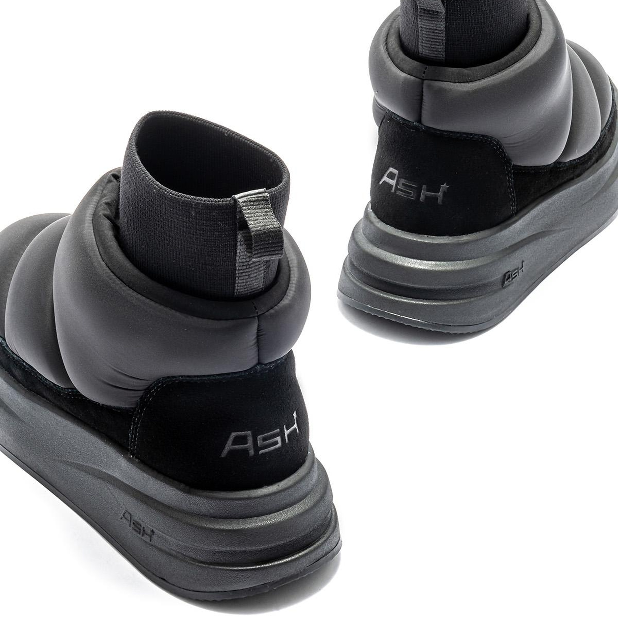 ASH INDOOR ASH KADIN SİYAH