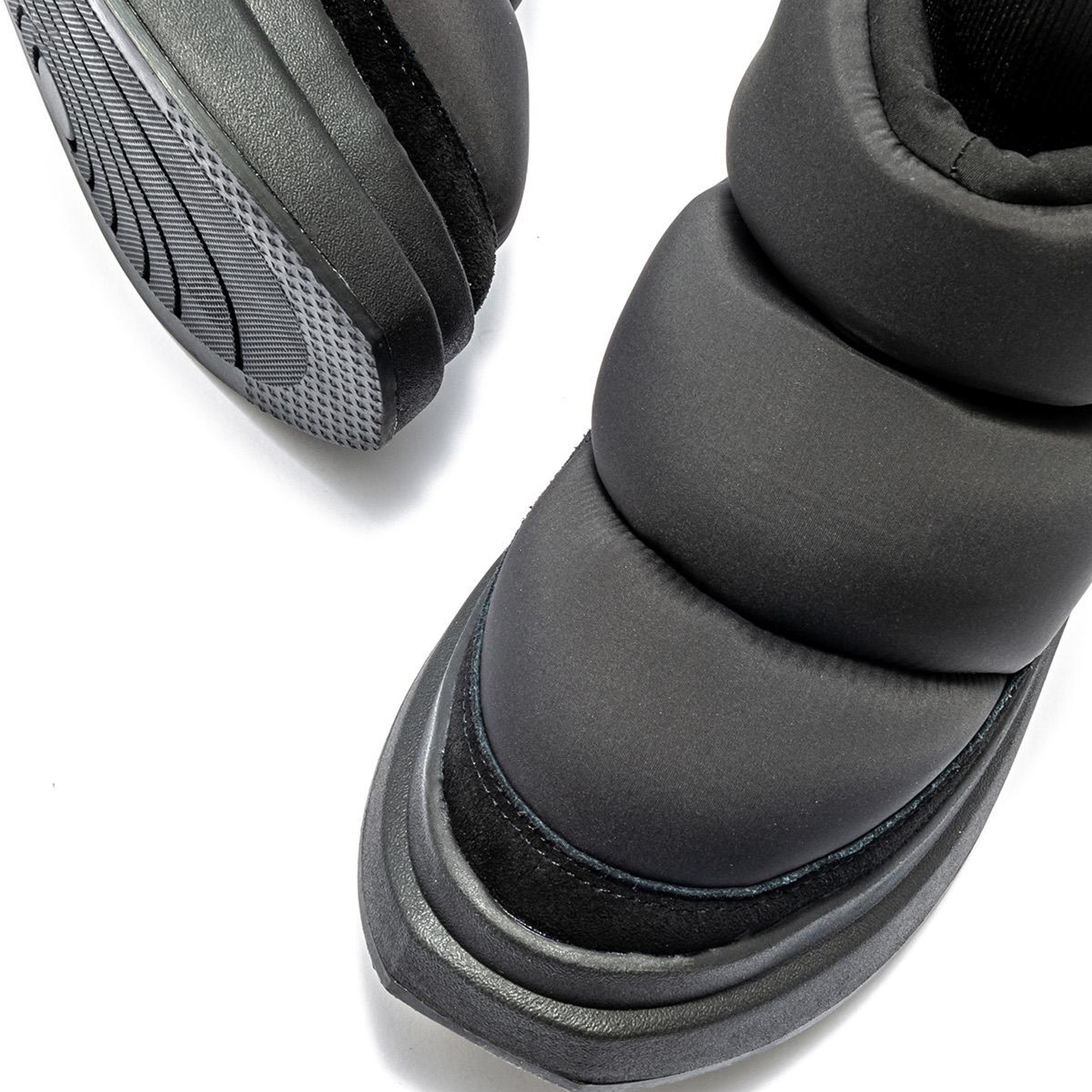 ASH INDOOR ASH KADIN SİYAH