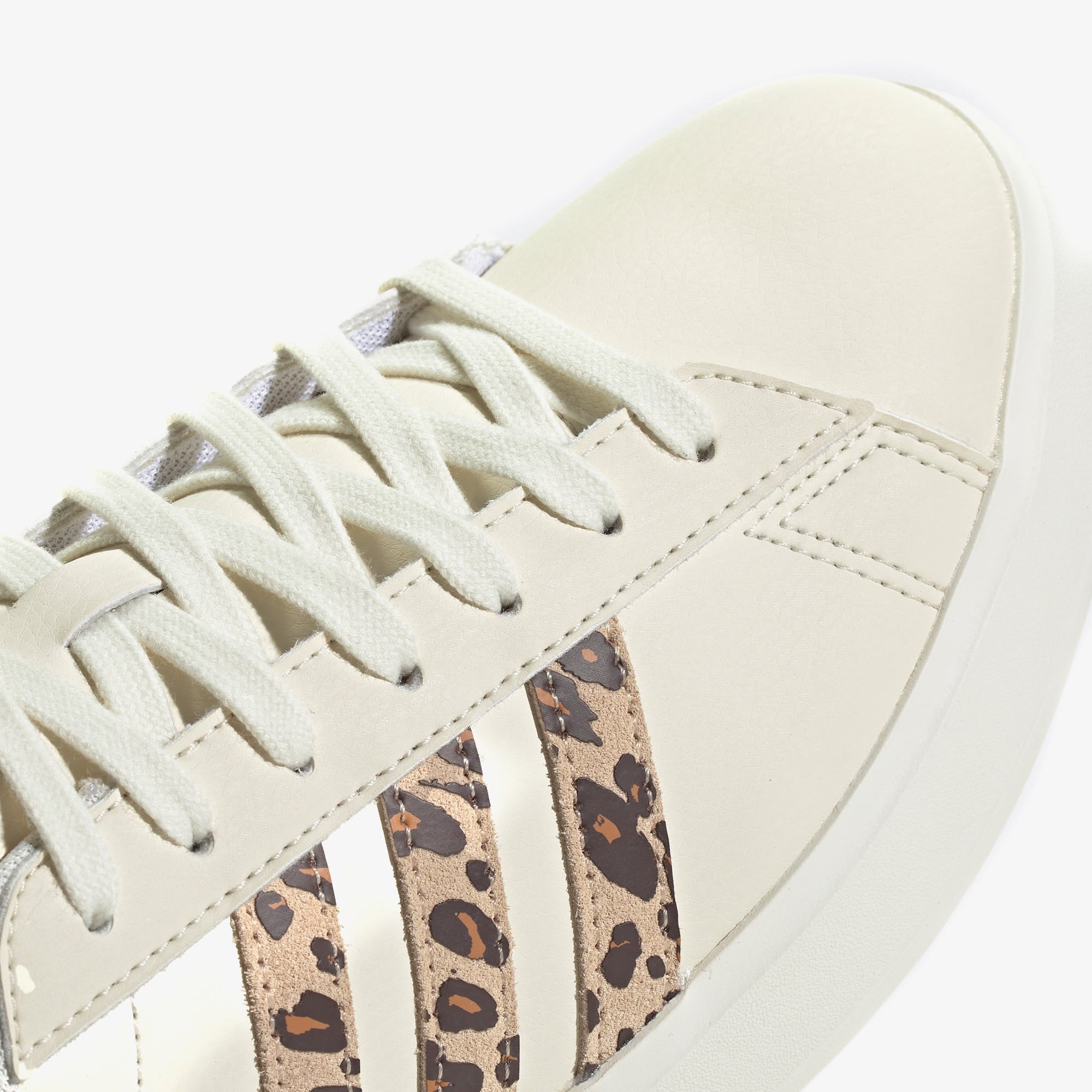 adidas Grand Court 2.0 Kadın Krem Spor Ayakkabı