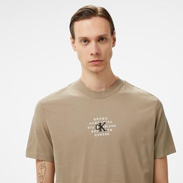  Calvin Klein Jeans Nyc Stamp Graphic Erkek Bej T-Shirt