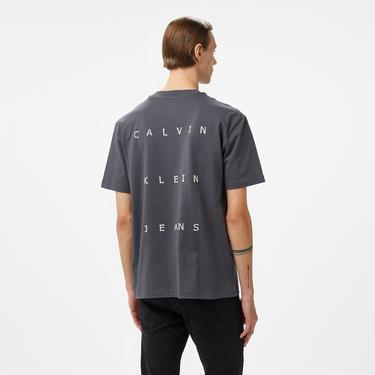  Calvin Klein Jeans Stamp Back Graphic Relaxed Erkek Gri T-Shirt