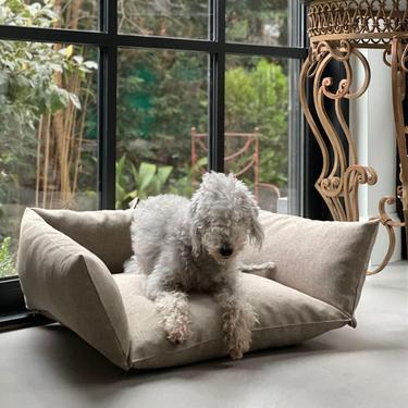  St. Pia Cornette Kedi ve Köpek Yatağı