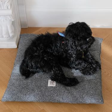  St. Pia Akide Kedi ve Köpek Yatağı