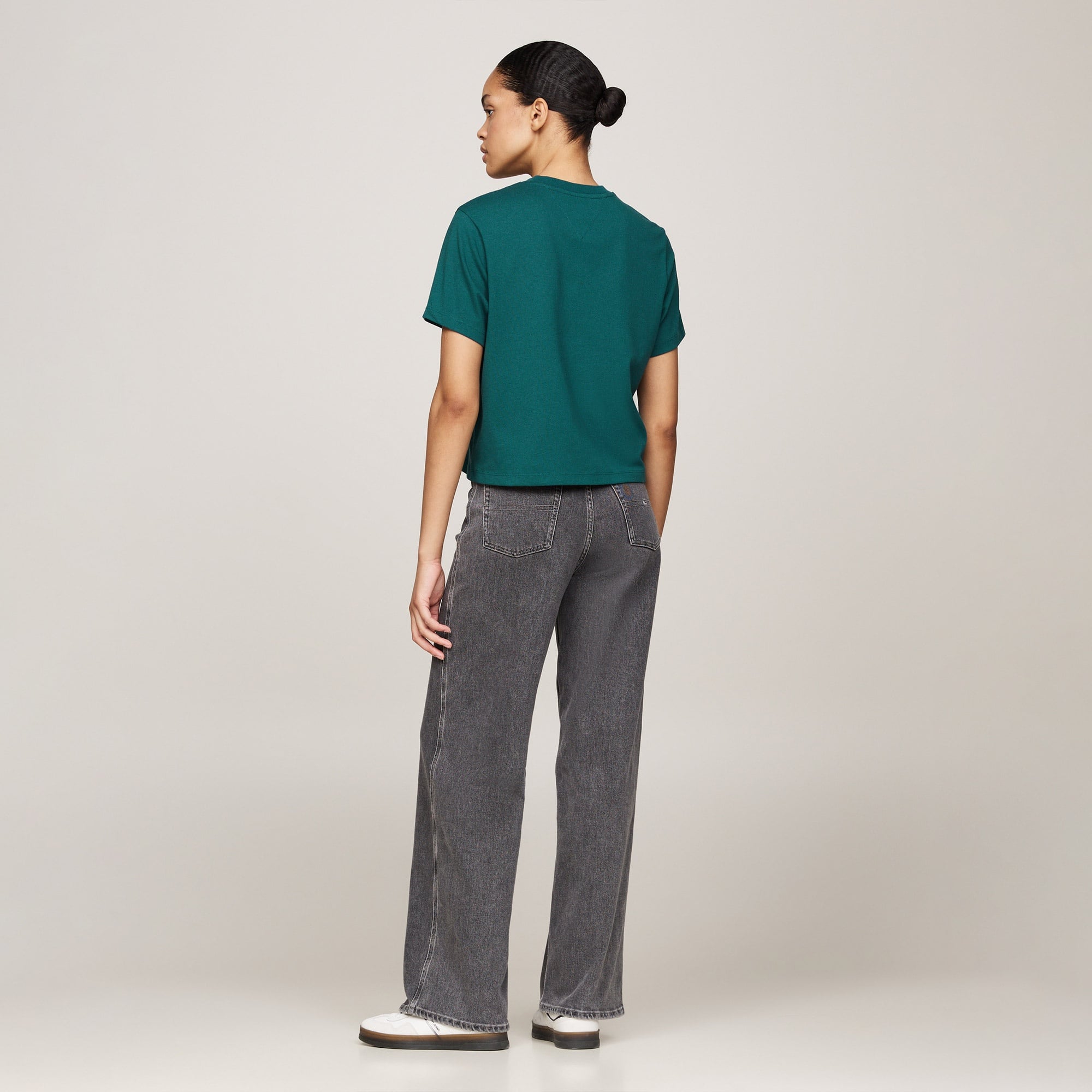 Tommy Jeans Kadın Mavi T-Shirt