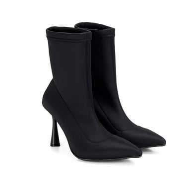 Kadın Siyah Topuklu Bot