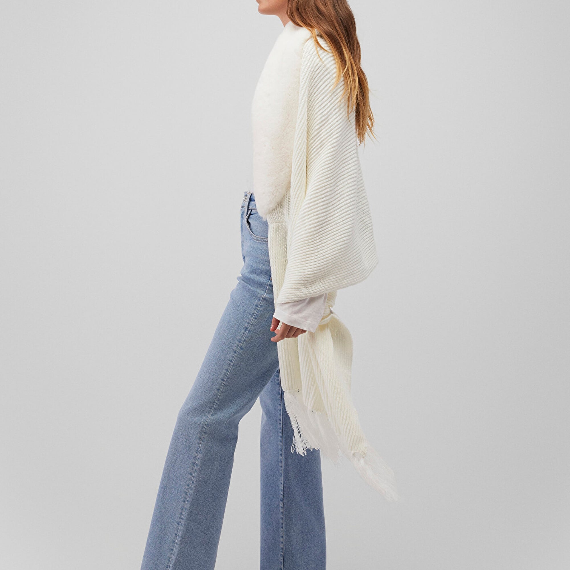 Mavi Suni Kürk Detaylı Ekru Panço 195854-34523