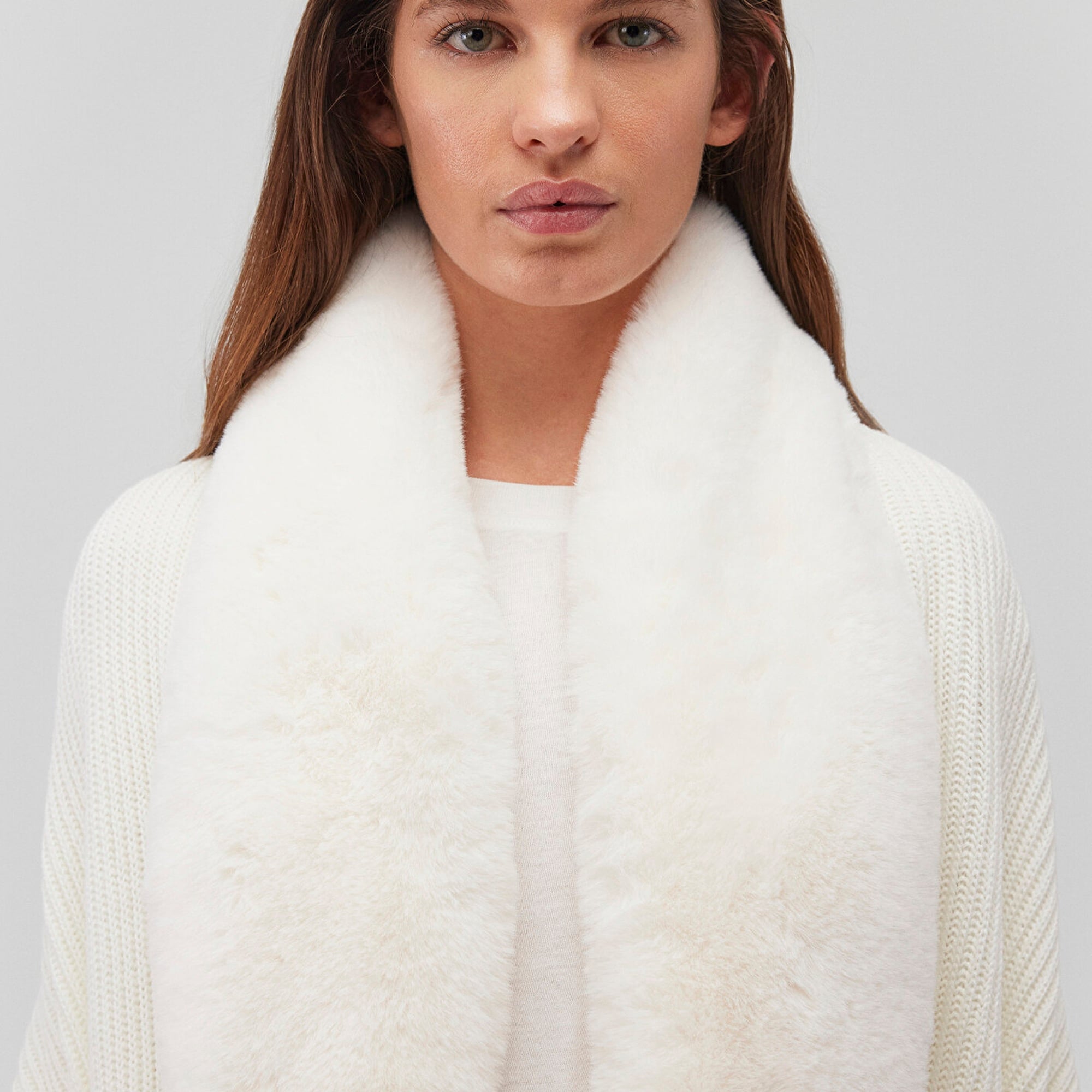 Mavi Suni Kürk Detaylı Ekru Panço 195854-34523