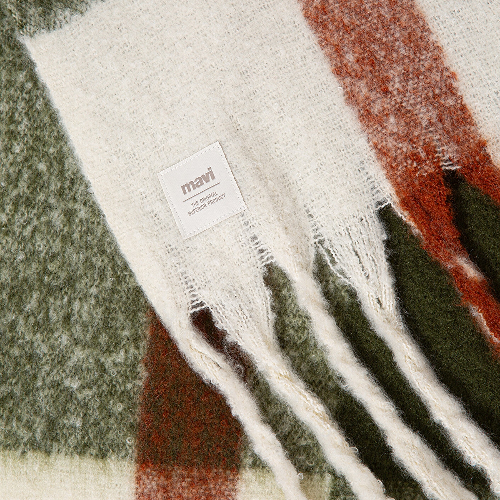 Mavi Püsküllü Kareli Atkı 1912809-28833