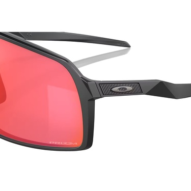  Oakley Sutro Erkek Siyah Gözlük