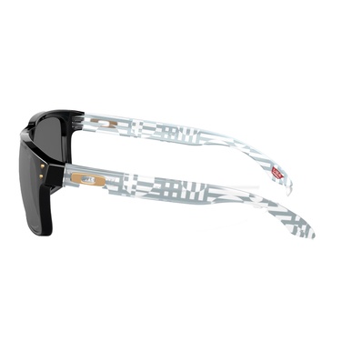  Oakley Holbrook Erkek Siyah Gözlük