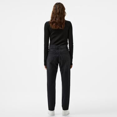  Calvin Klein Jeans Mom Kadın Siyah Jean