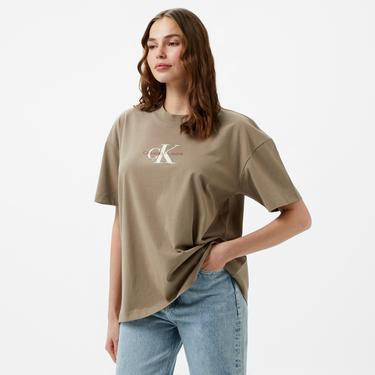  Calvin Klein Jeans Textured Monologo Boyfriend Kadın Kahverengi T-Shirt