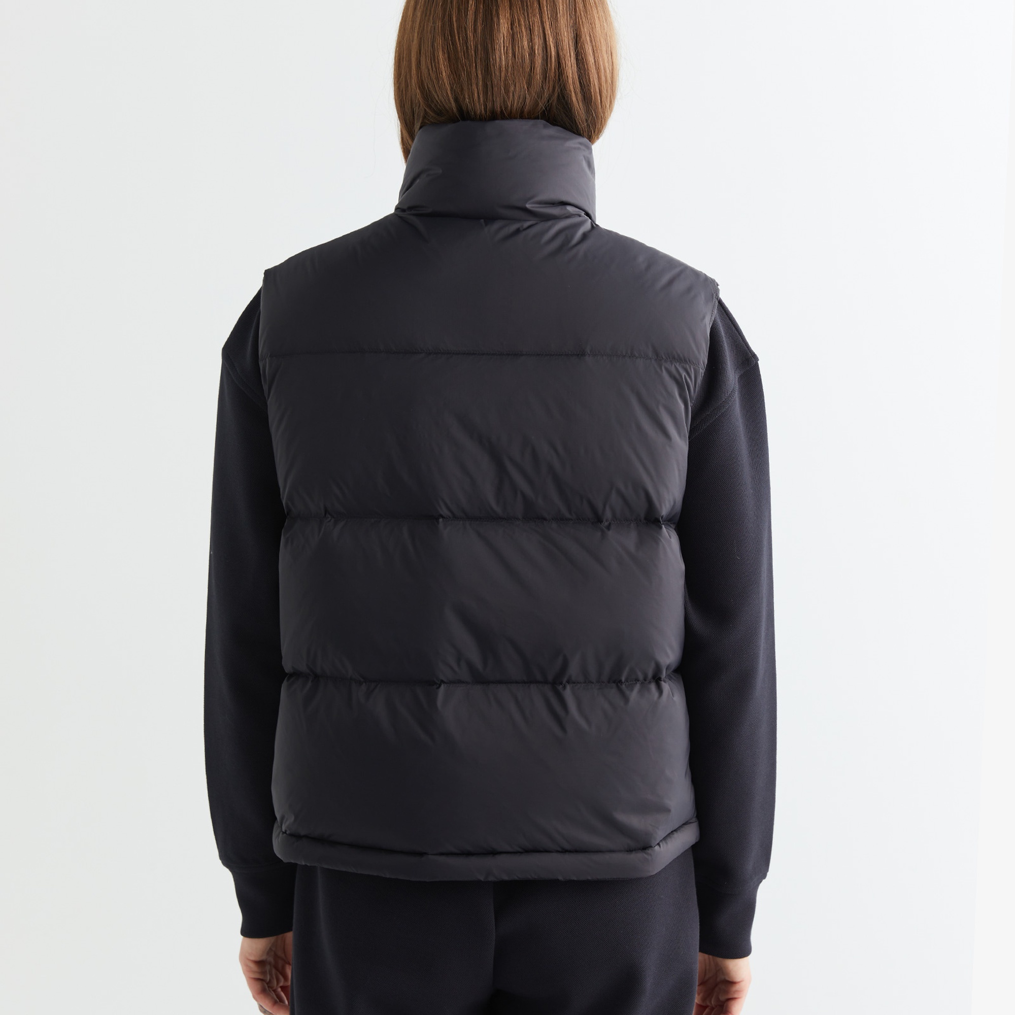 GANT Kadın Siyah Relaxed Fit Fermuarlı Logolu Yelek