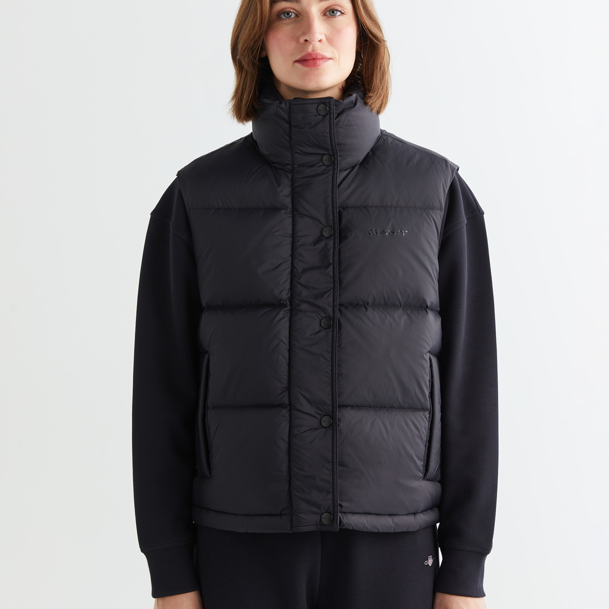 GANT Kadın Siyah Relaxed Fit Fermuarlı Logolu Yelek