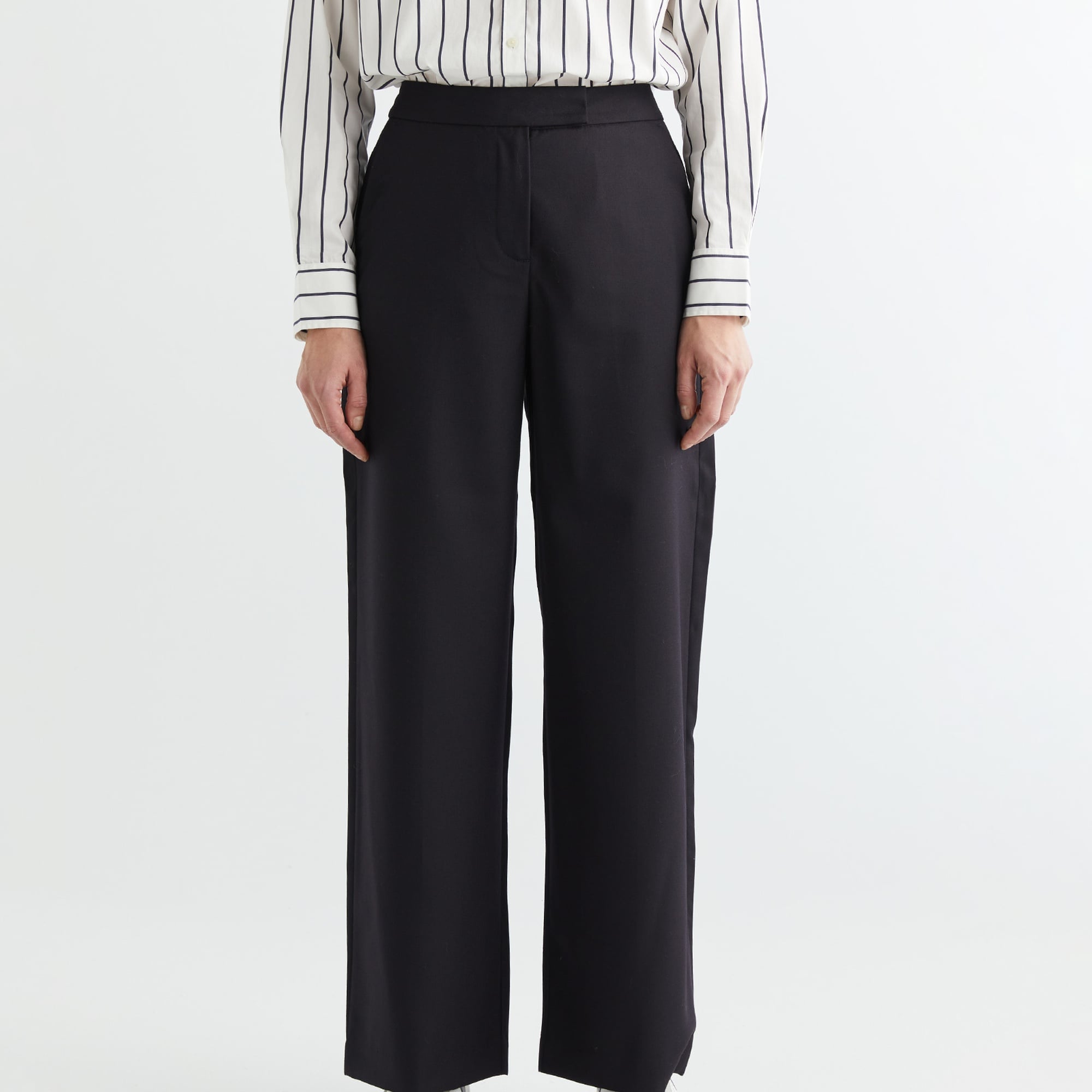 GANT Kadın Siyah Slim Fit Pantolon