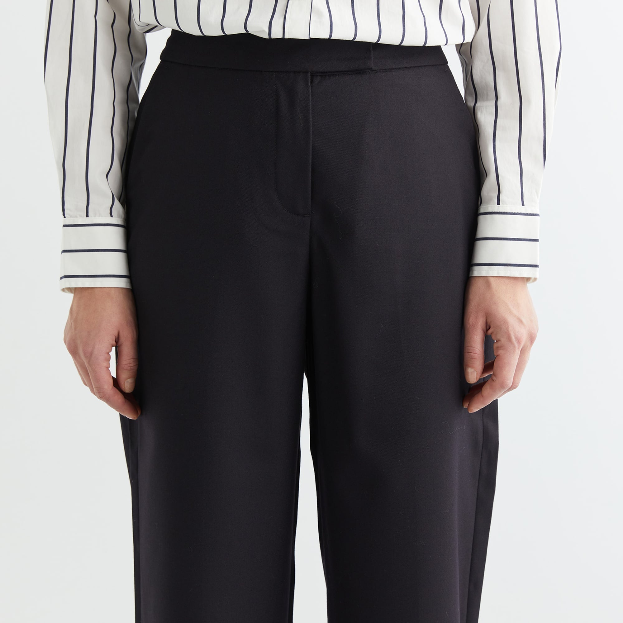 GANT Kadın Siyah Slim Fit Pantolon