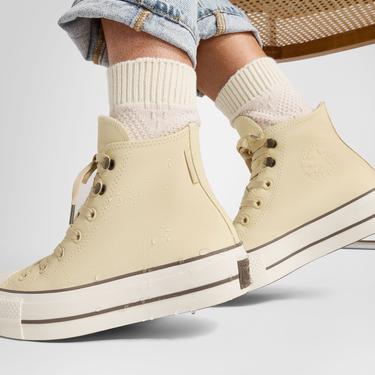  Converse Chuck Taylor All Star Lift Unisex Krem Deri Bot