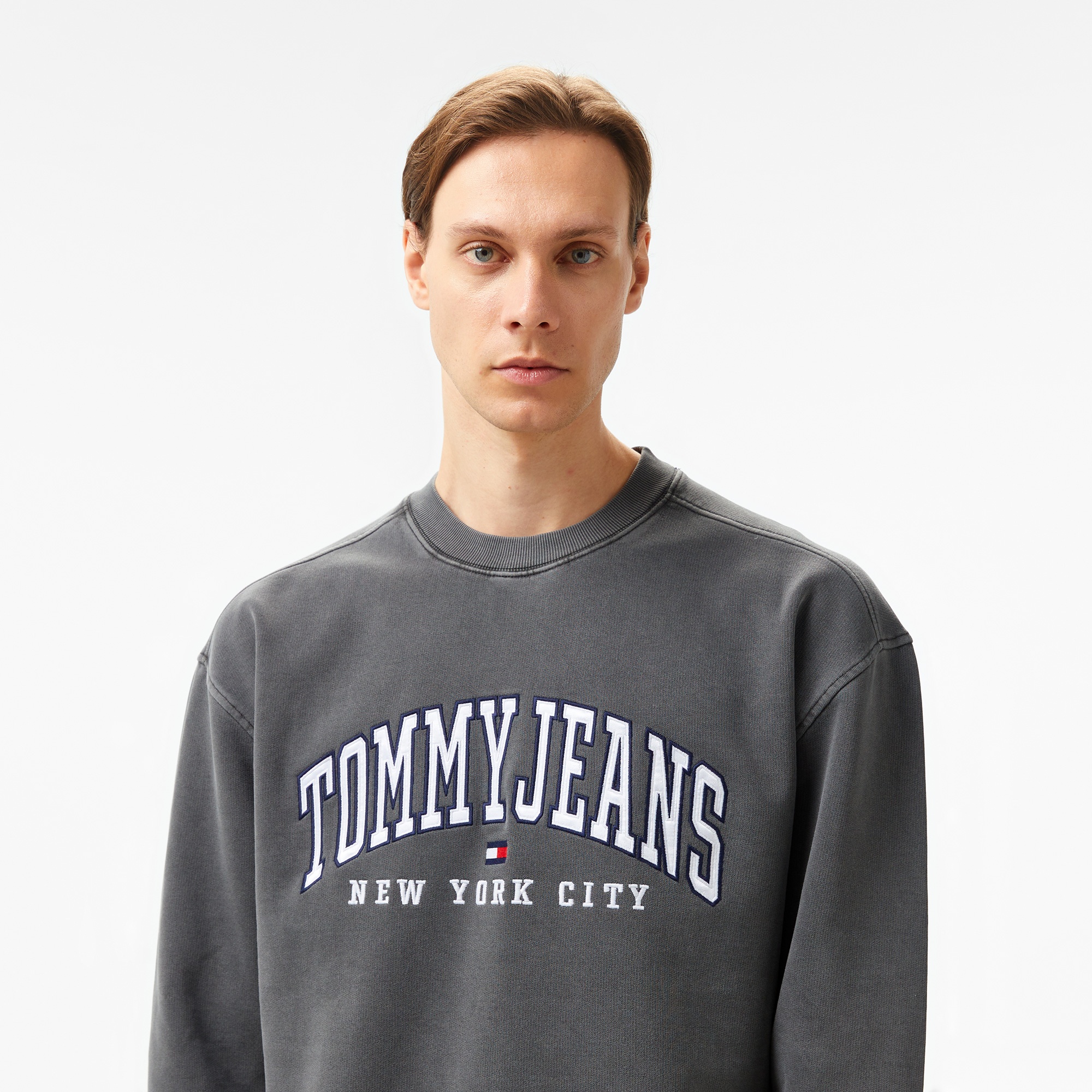 Tommy Hilfiger Jeans Tj Varsity Crew Erkek Gri Sweatshirt