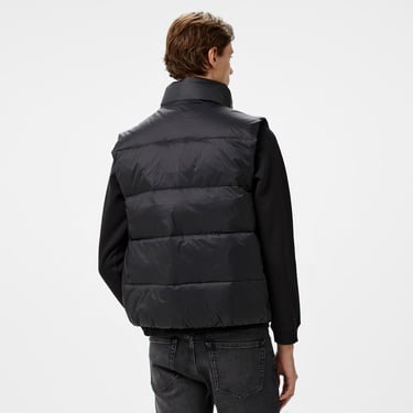  Calvin Klein Jeans Essentials Down Erkek Siyah Yelek