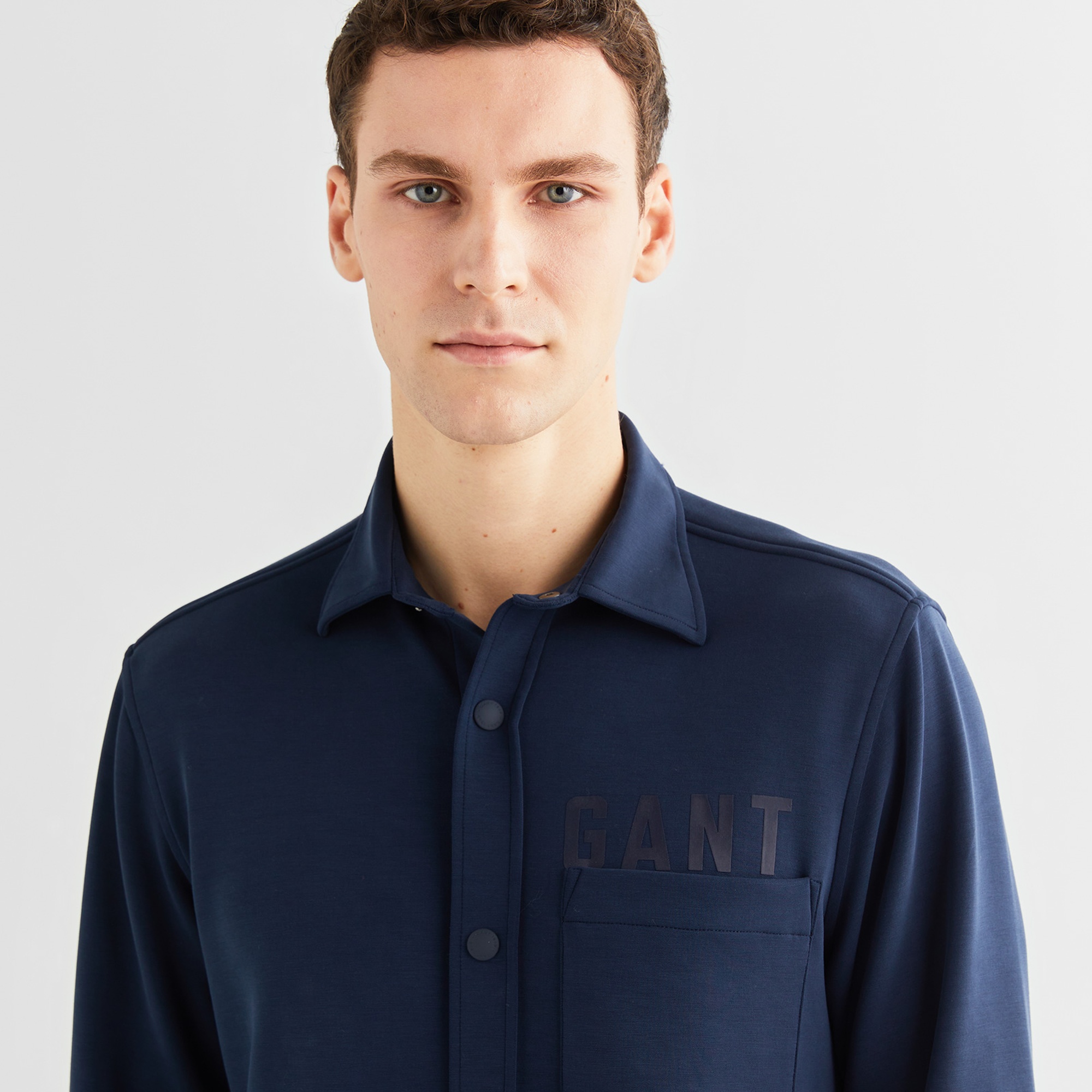 GANT Erkek Lacivert Regular Fit Logolu Gömlek