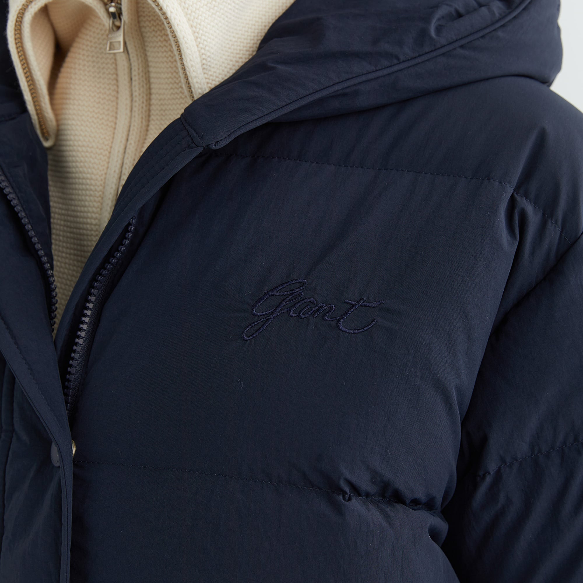 GANT Kadın Lacivert Kapüşonlu Kapitone Mont