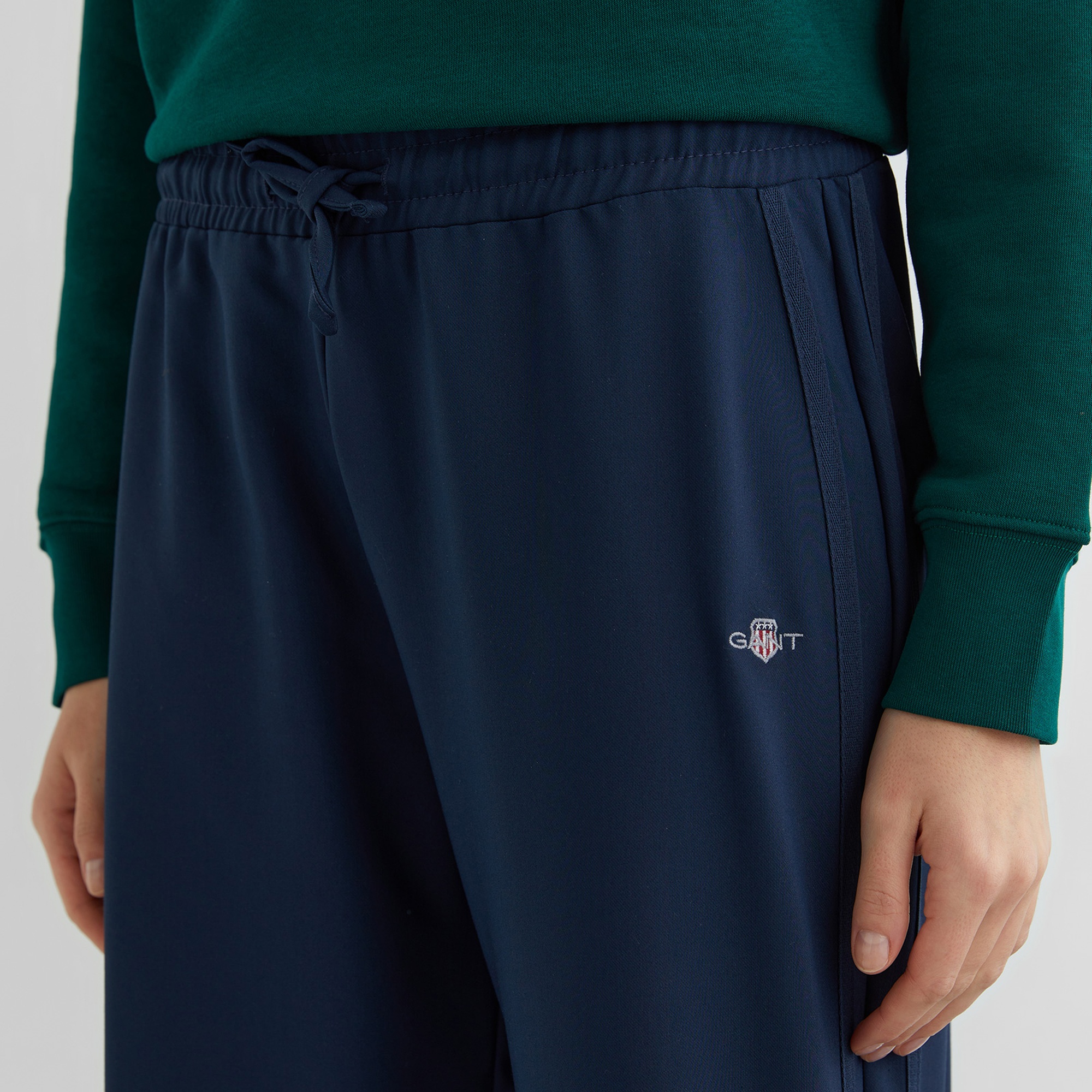 GANT Kadın Lacivert Regular Fit Eşofman Altı