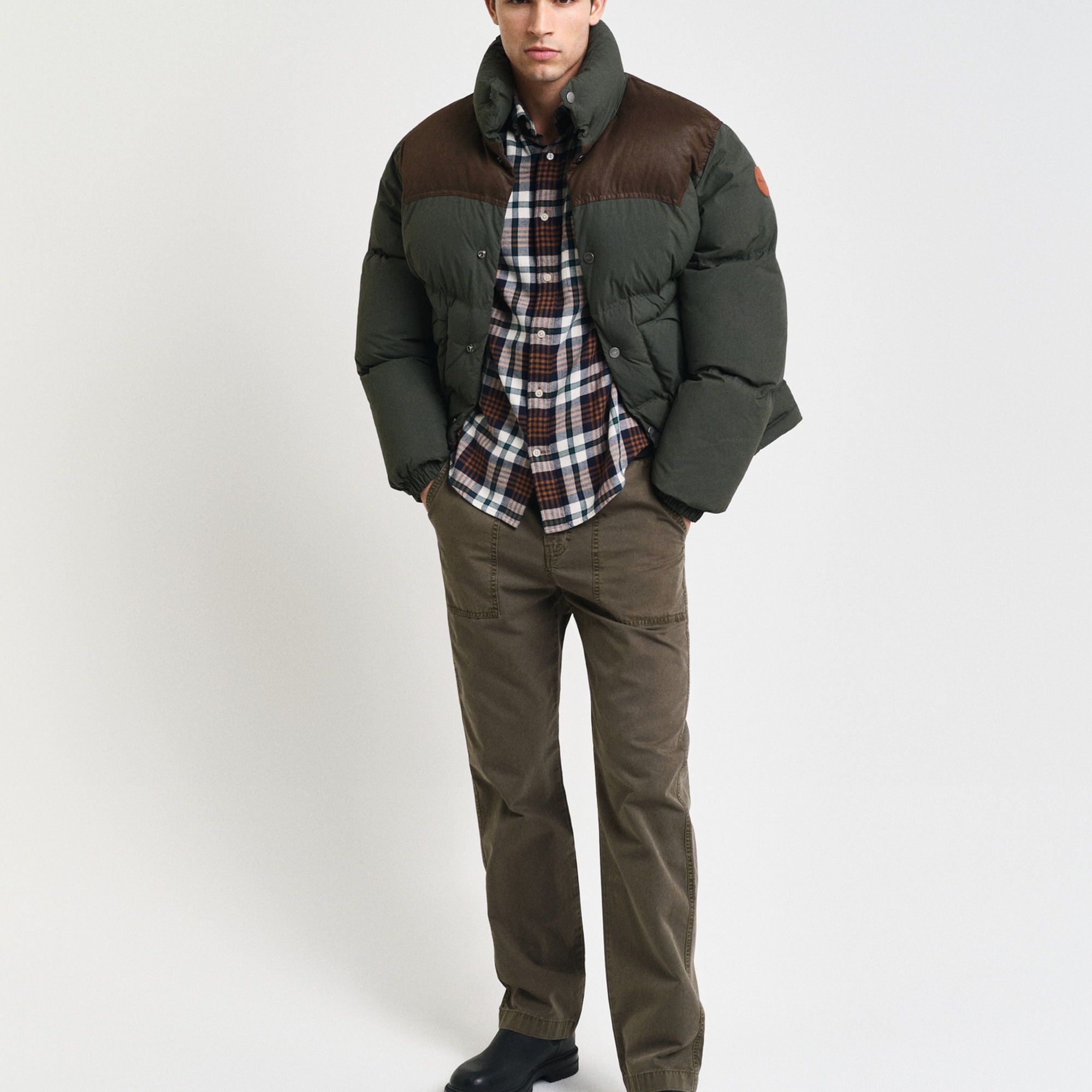 GANT Erkek Kahverengi Regular Fit Düğmeli Yaka Kareli Gömlek