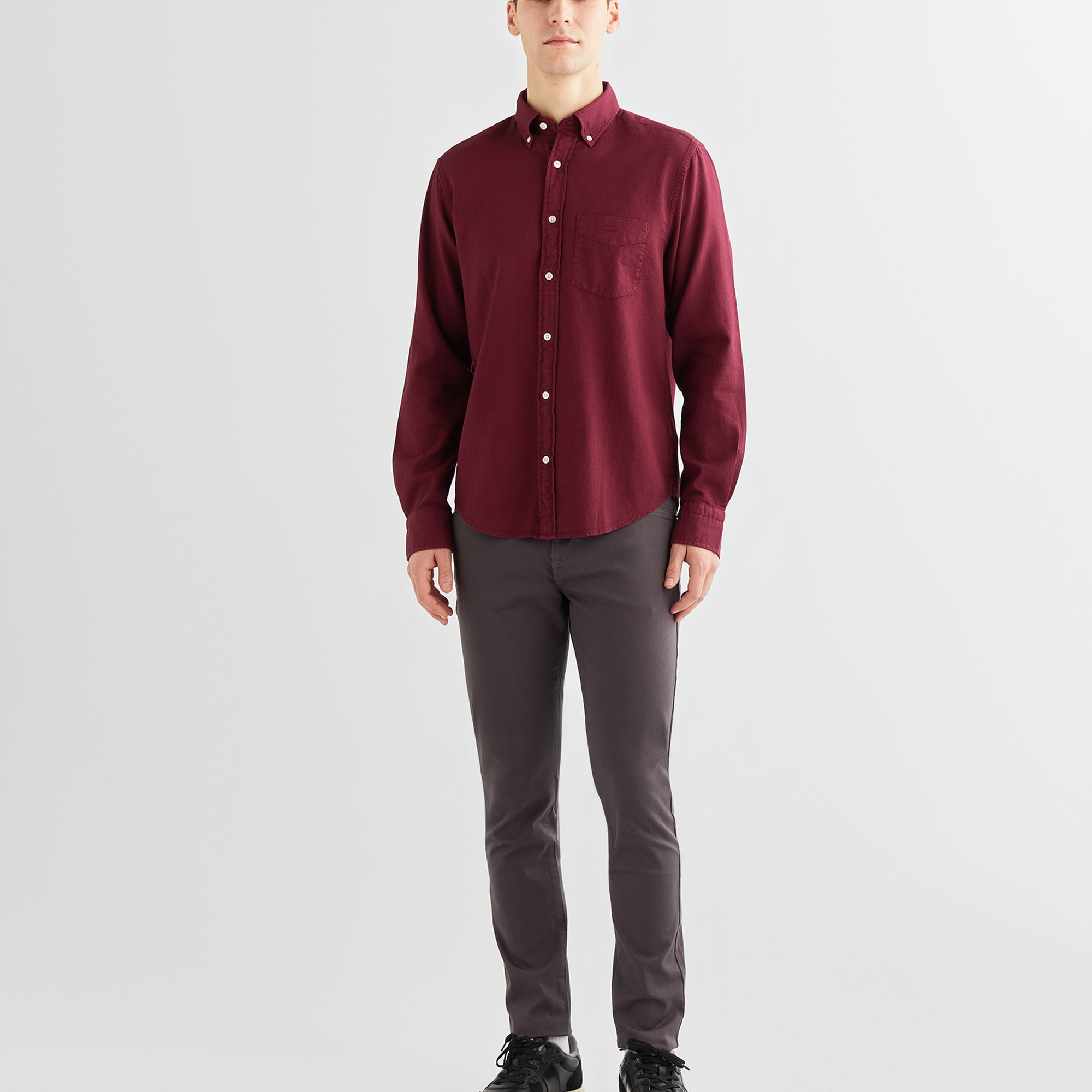 GANT Erkek Bordo Regular Fit Düğmeli Yaka Gömlek