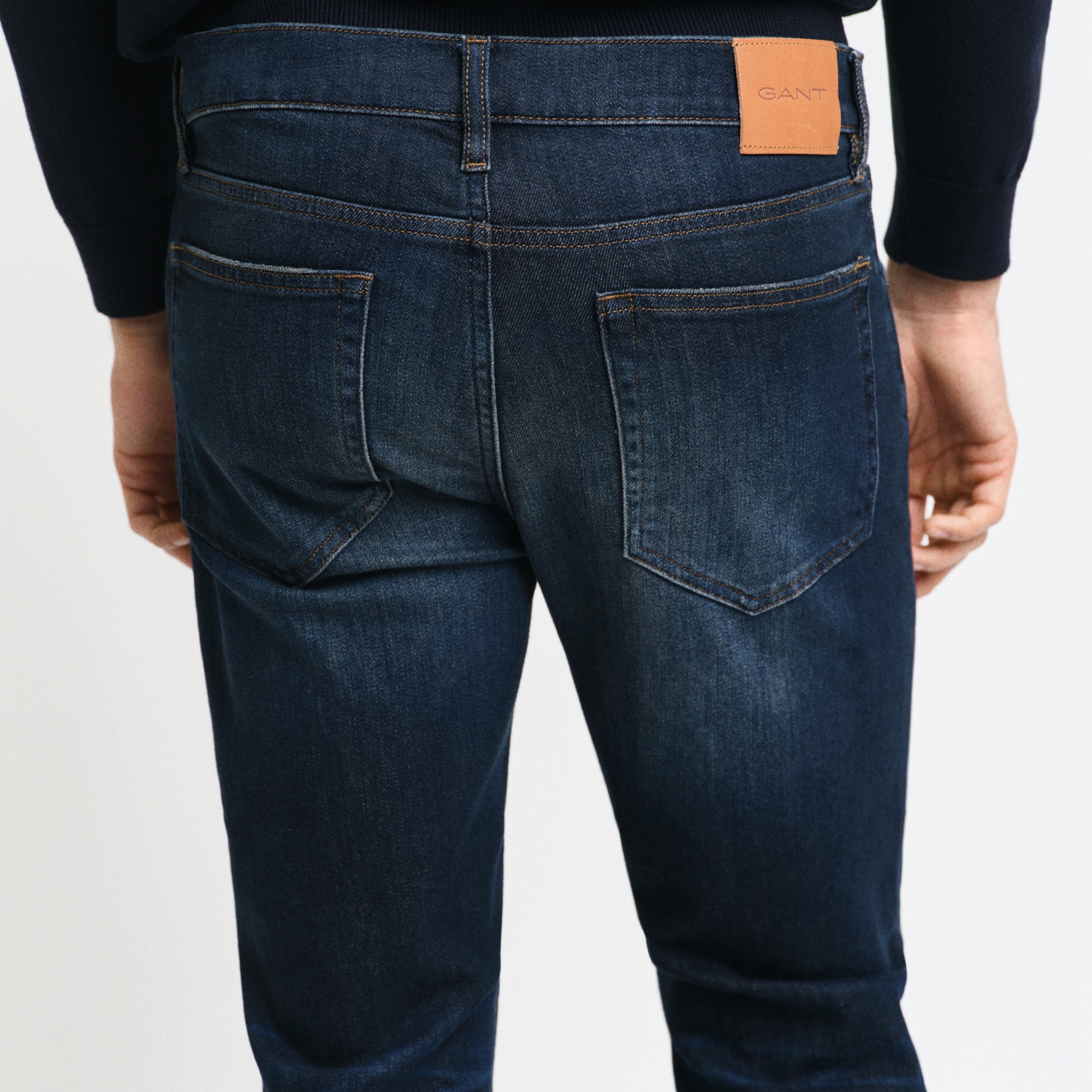 GANT Erkek Lacivert Regular Fit Jean Pantolon