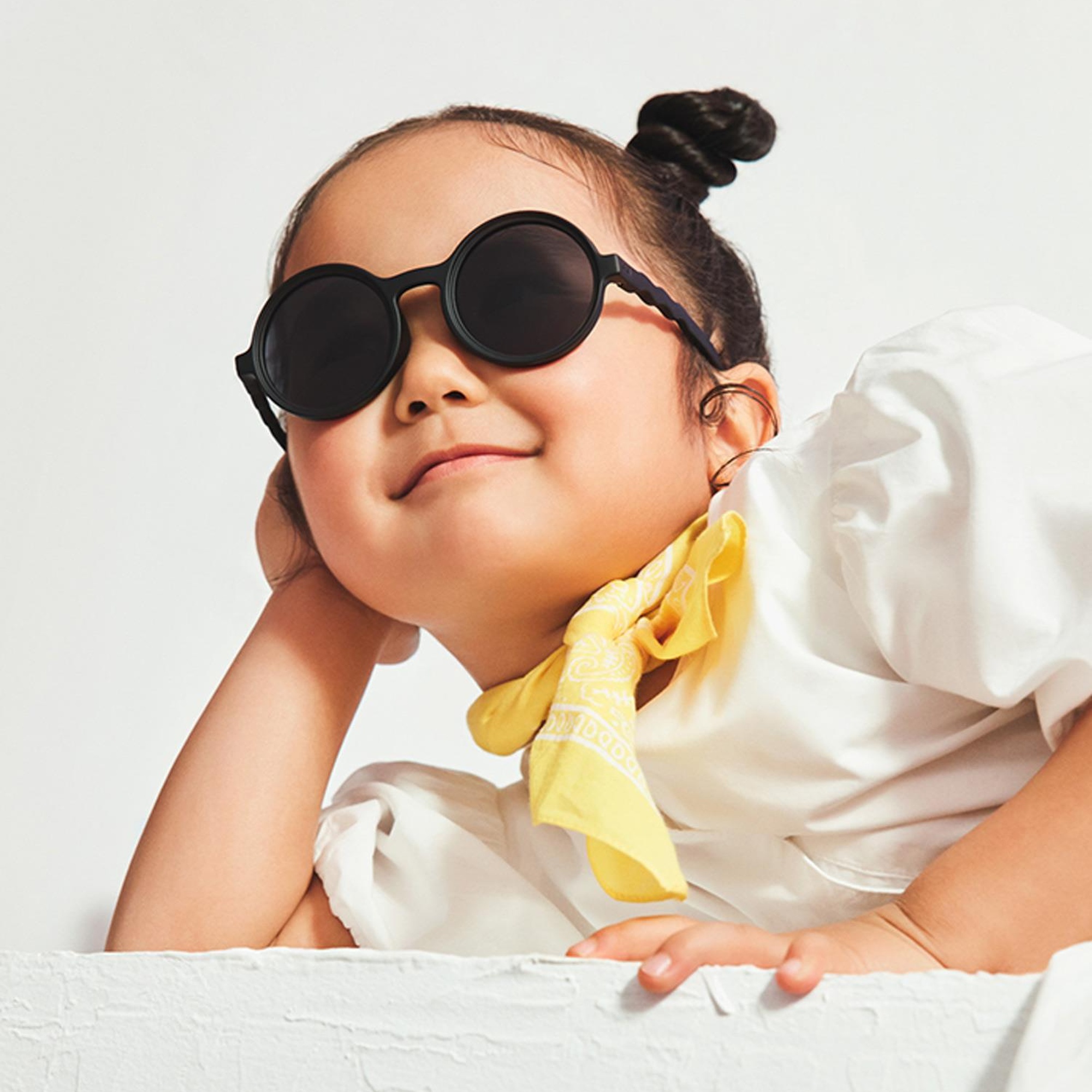 Güneş Gözlüğü Yuvarlak Squid Black 3-12 Yaş