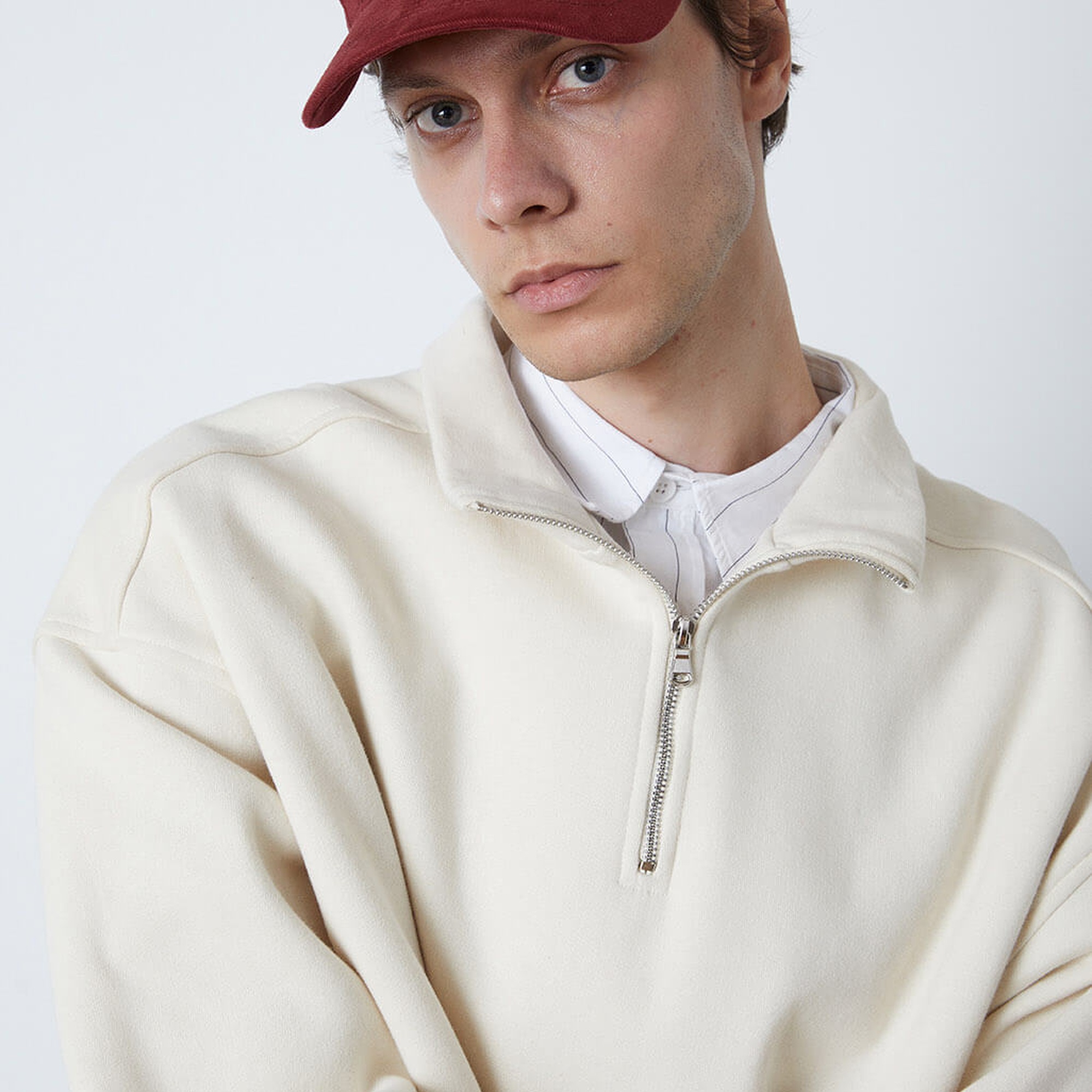 Dik Yaka Oversize Sweatshirt