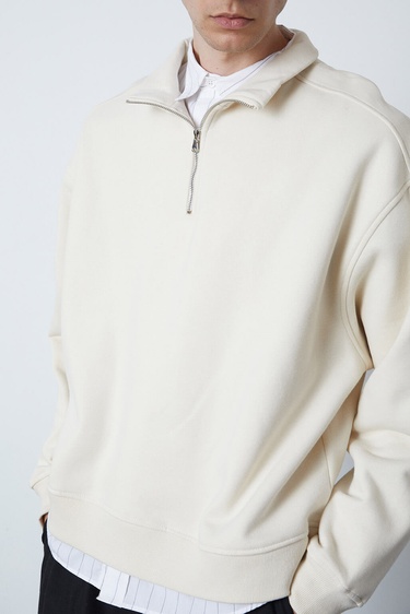  Dik Yaka Oversize Sweatshirt