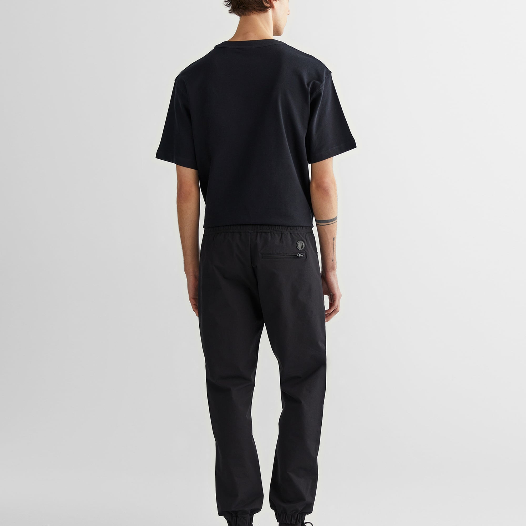 GANT Erkek Siyah Regular Fit Jogger Pantolon