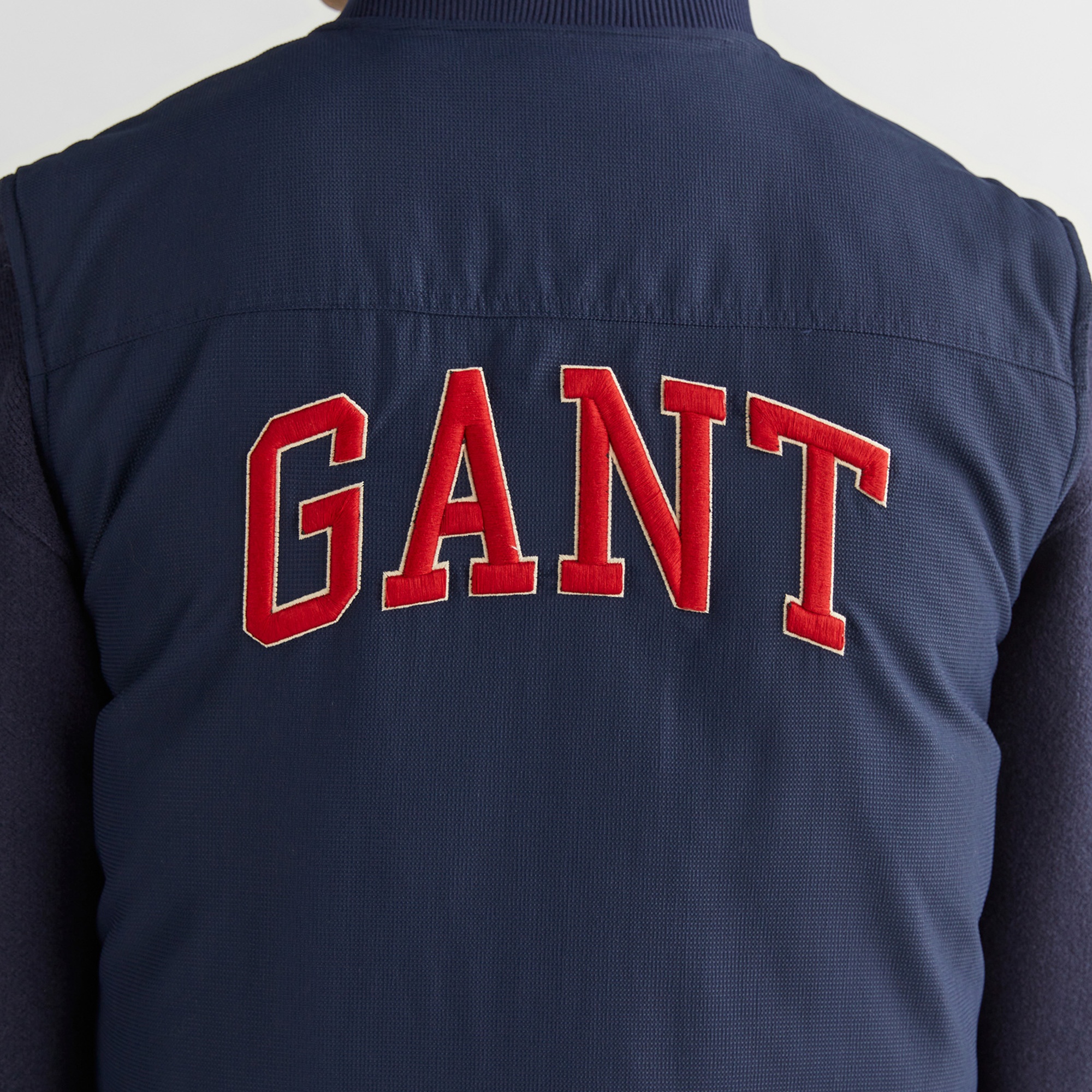 GANT Erkek Lacivert Hakim Yaka Logolu Yelek