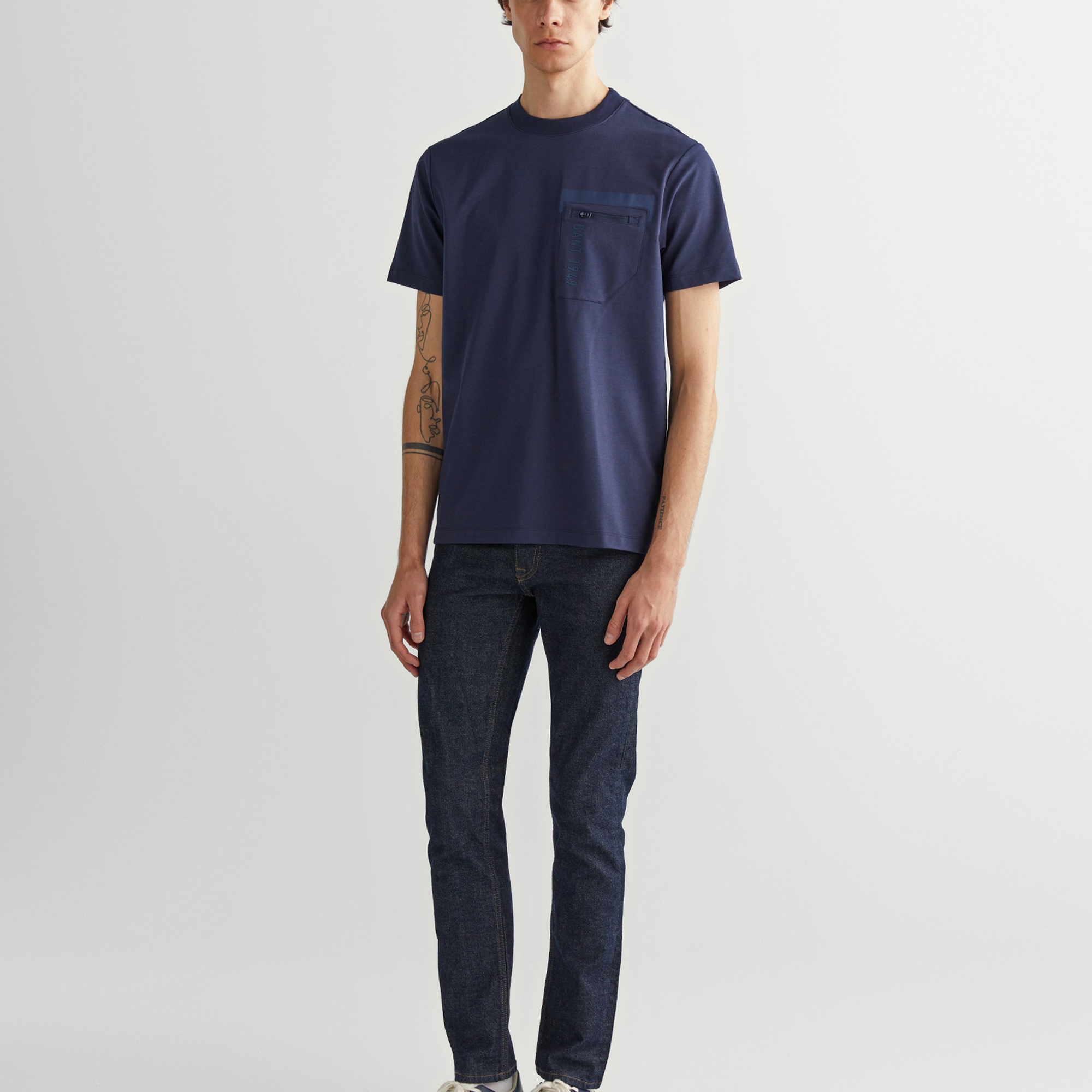 GANT Erkek Lacivert Regular Fit Bisiklet Yaka Logolu T-Shirt