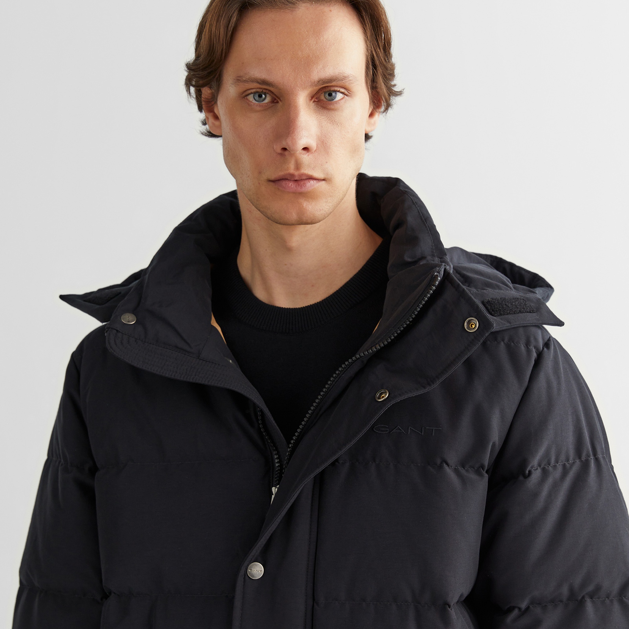 GANT Erkek Siyah Kapüşonlu Kaz Tüyü Mont