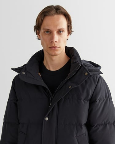  GANT Erkek Siyah Kapüşonlu Kaz Tüyü Mont