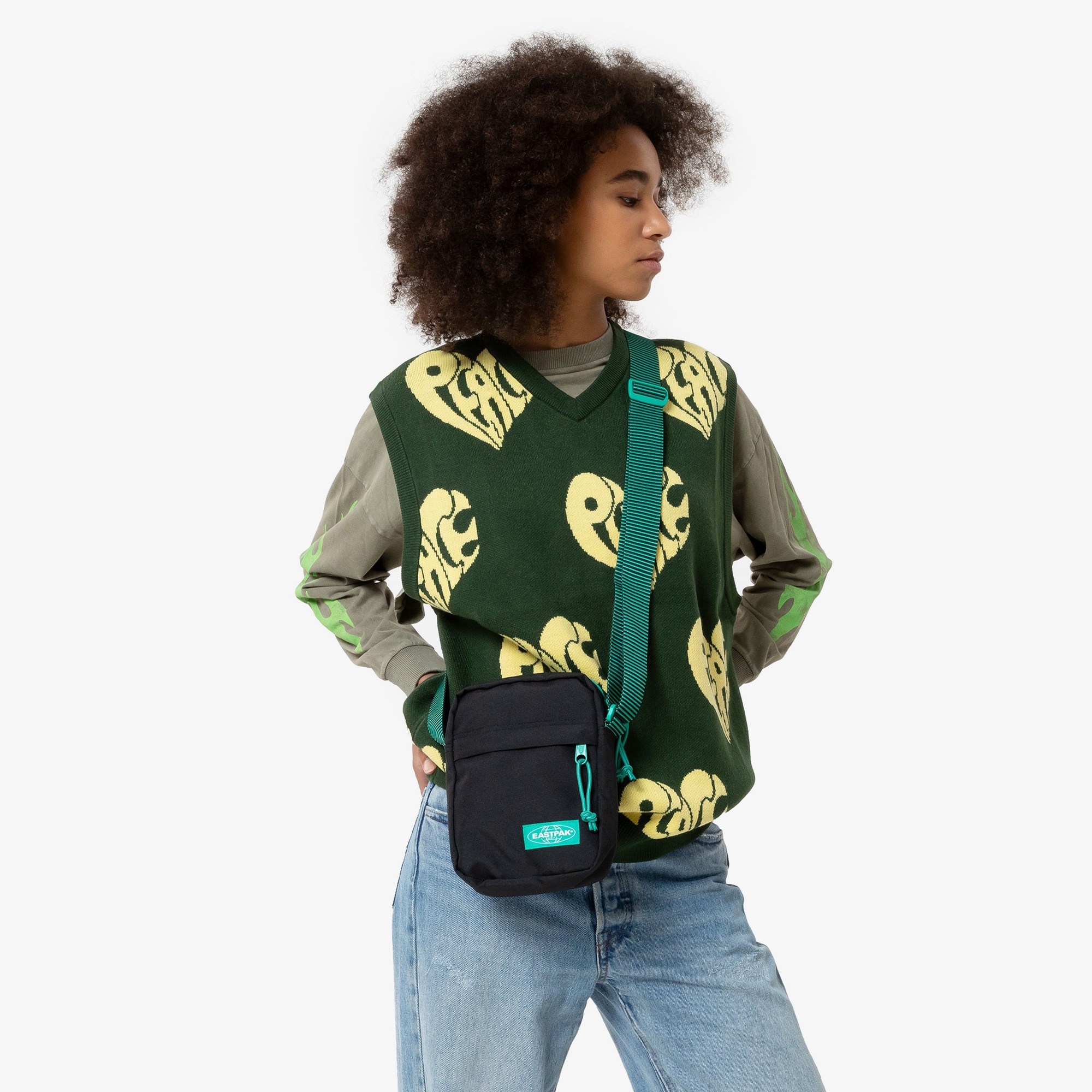 Eastpak The One Unisex Siyah Postacı Çantası