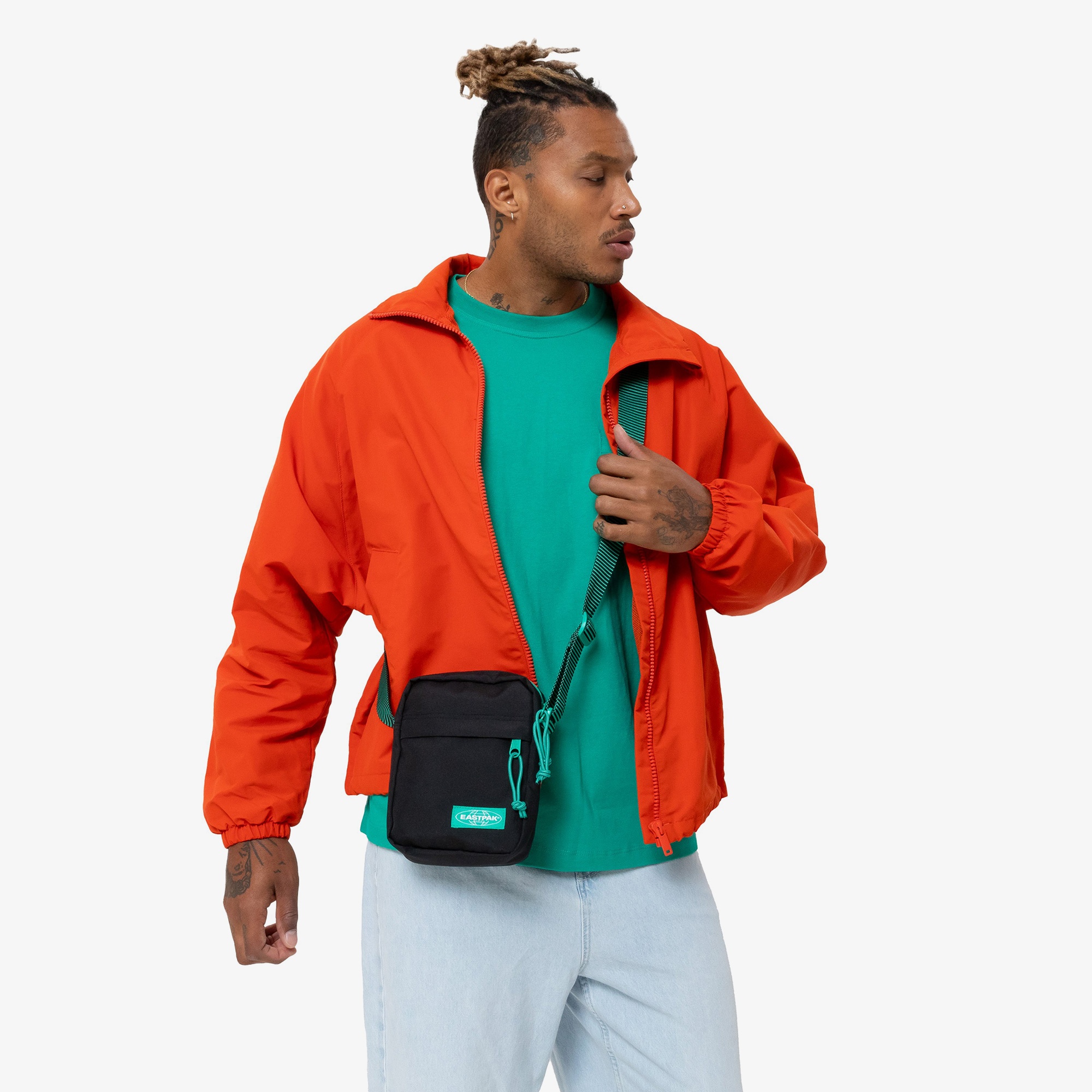 Eastpak The One Unisex Siyah Postacı Çantası