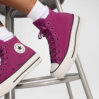  Converse Chuck Taylor All Star Lift Kadın Mor Süet Platform Sneaker