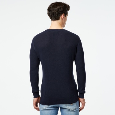  Guess Erkek Lacivert Triko