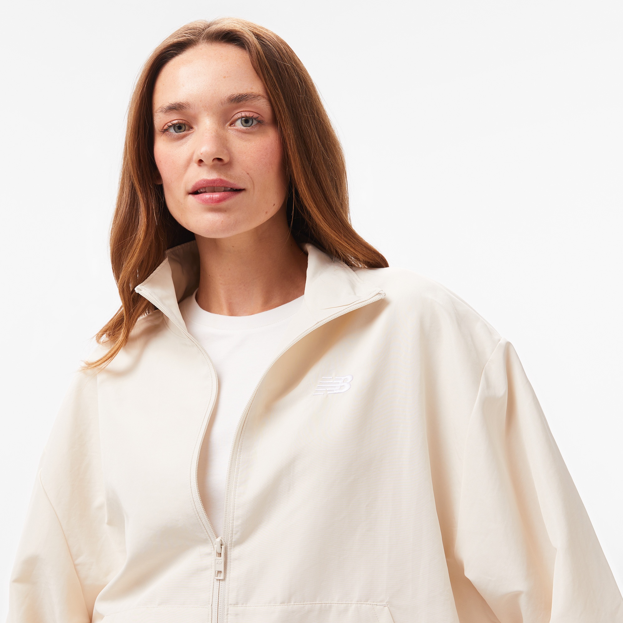 New Balance Woven Kadın Krem Outdoor Ceket