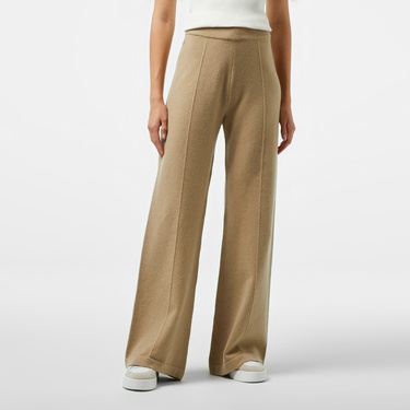  Kadın Relaxed Fit Bej Pantolon