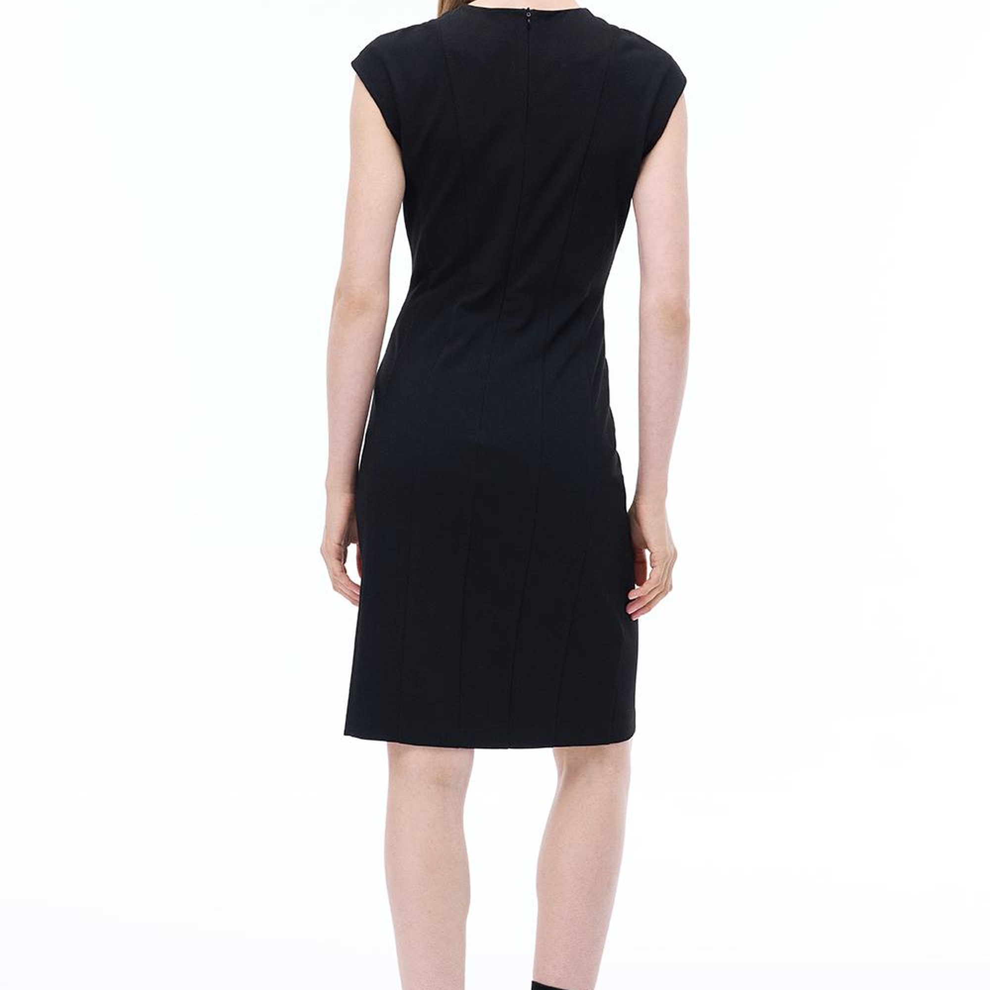 Always Slim Fit Diz Altı Düşük Kollu V-Yaka Siyah Elbise