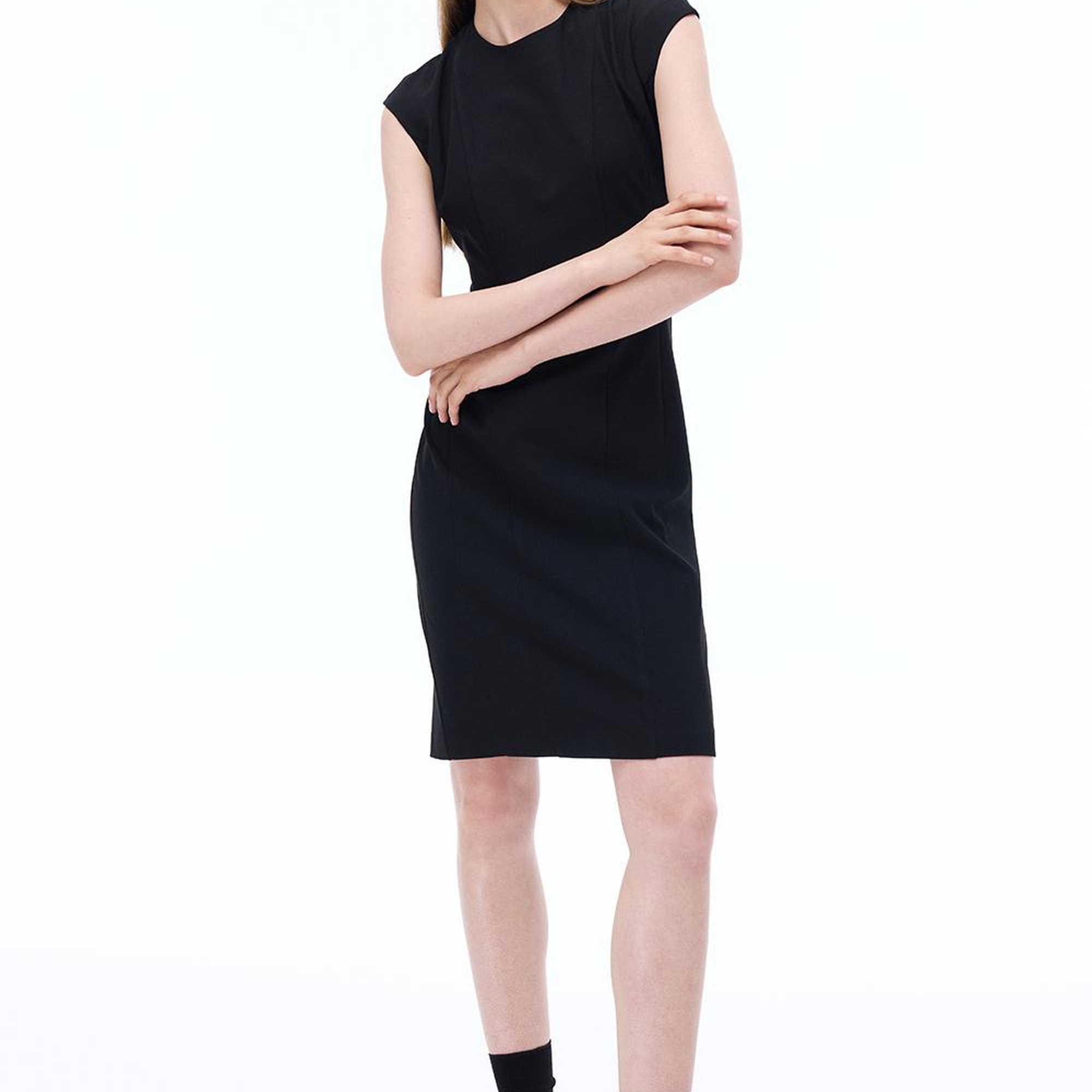 Always Slim Fit Diz Altı Düşük Kollu V-Yaka Siyah Elbise