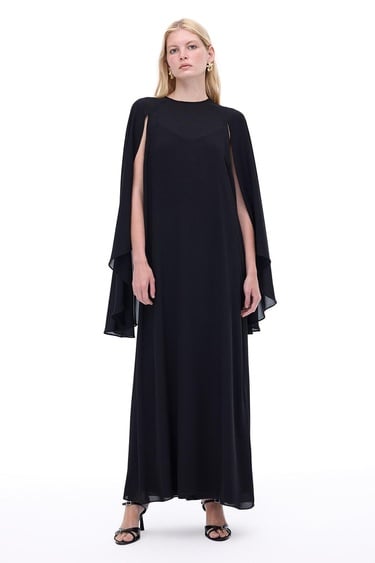  Alfas Rahat Kalıp Maxi Boy Yarasa Kol Yuvarlak Yaka Siyah Elbise